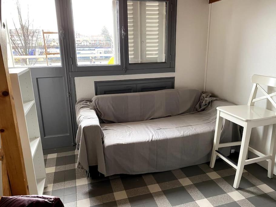 Le Mont Veyrier Apartment Annecy Bagian luar foto
